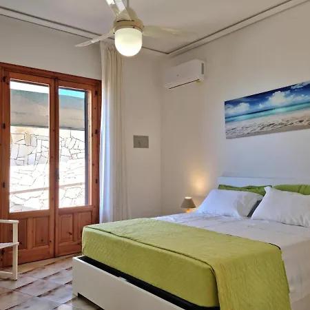 Brezza Di Mare, Con Piscina E Vista Mare *