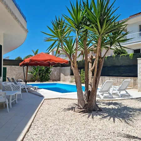 Brezza Di Mare, Con Piscina E Vista Mare Вилла