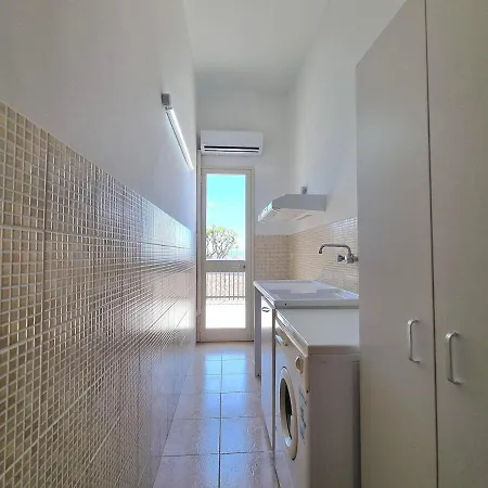 Вилла Brezza Di Mare, Con Piscina E Vista Mare *