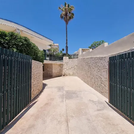 Brezza Di Mare, Con Piscina E Vista Mare Марина-ди-Рагуза